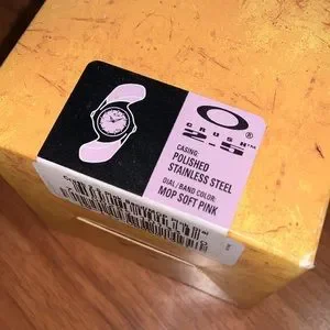Oakley | Accessories | Brand New In Box Oakley Crush 25  display picture 1